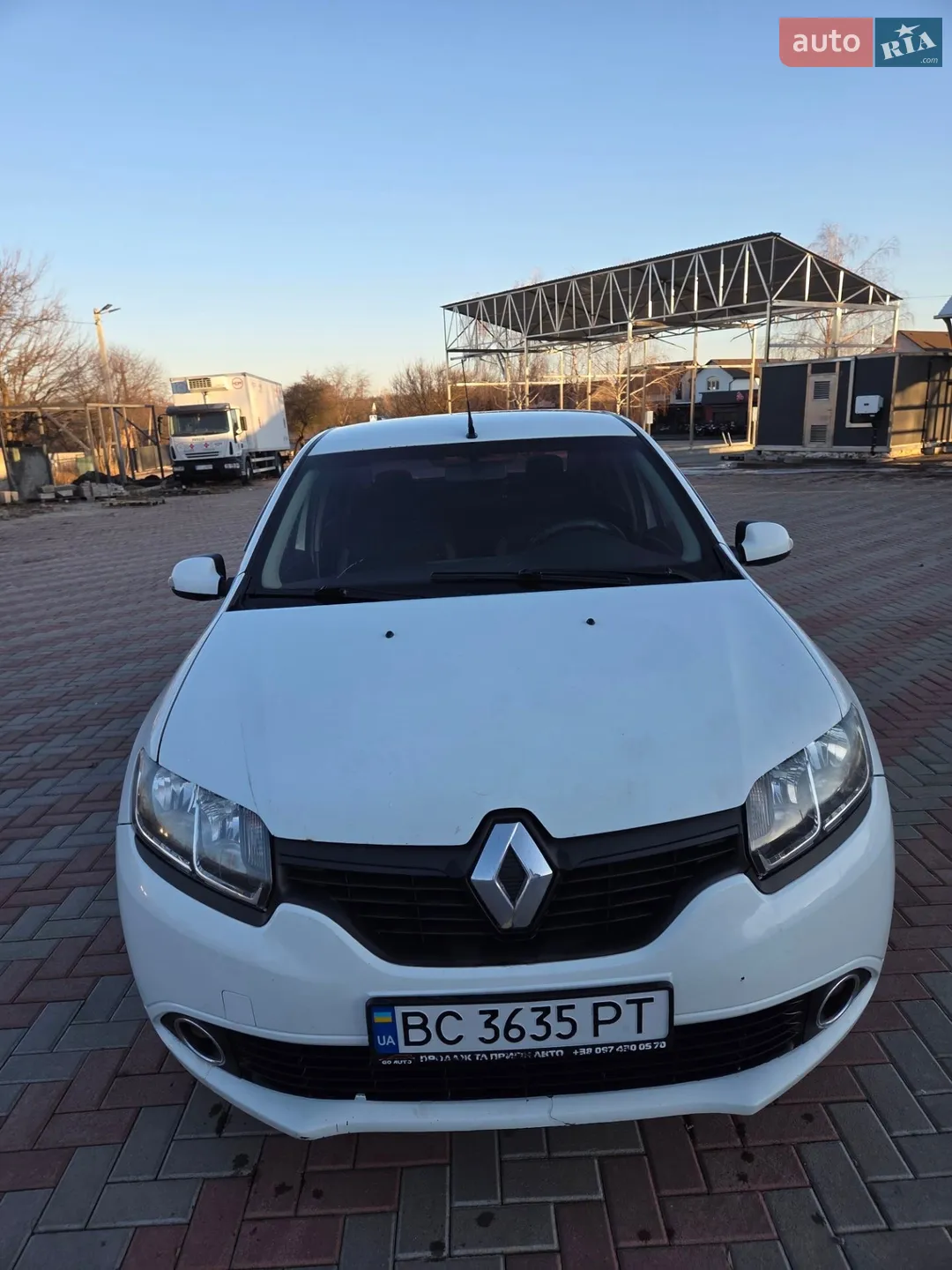 2013 Renault Logan - мініатюра 9