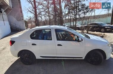 Седан Renault Logan 2021 в Киеве