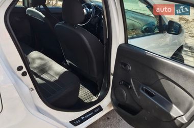Седан Renault Logan 2021 в Киеве