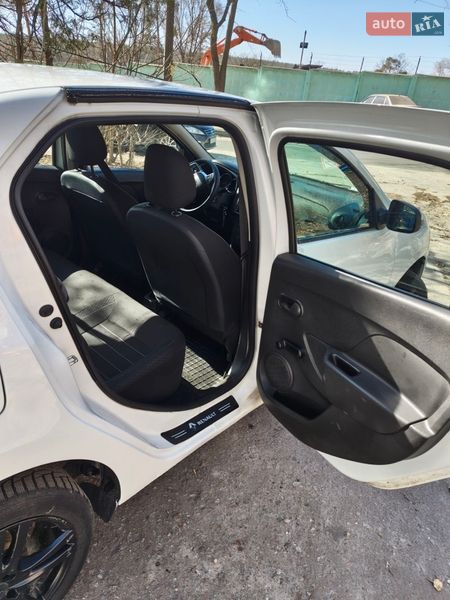 Седан Renault Logan 2021 в Киеве