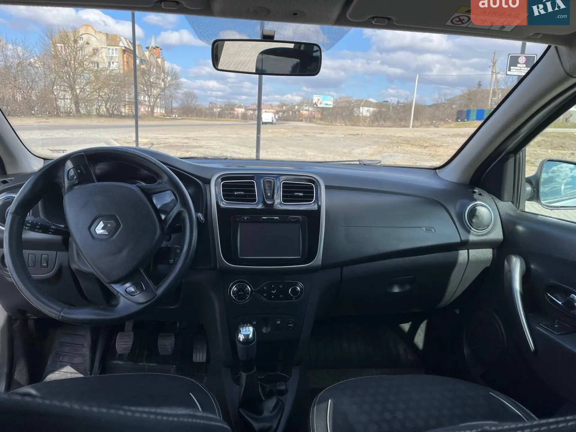 2016 Renault Logan - мініатюра 21
