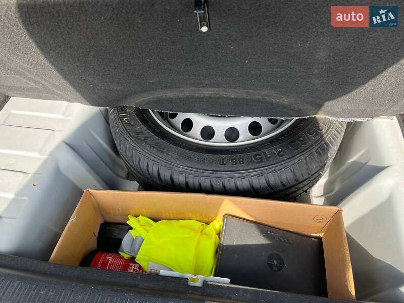 Универсал Renault Logan 2016 в Дубно