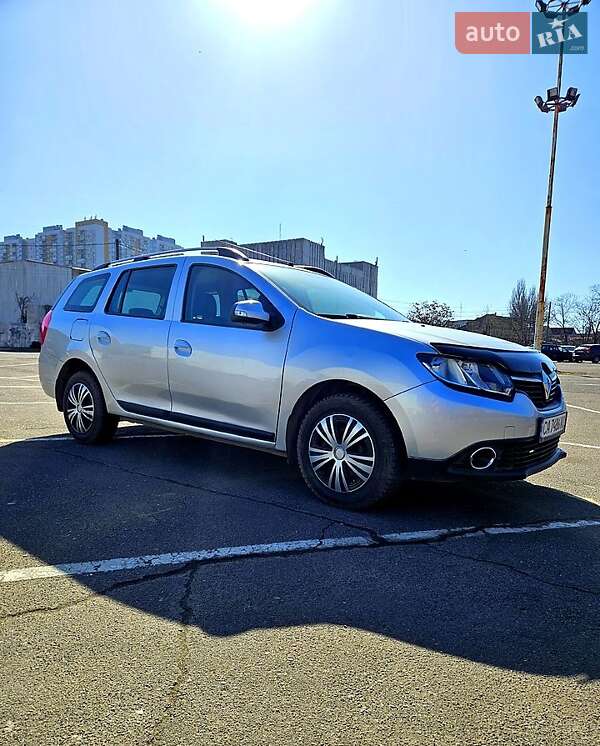 Renault Logan 2016
