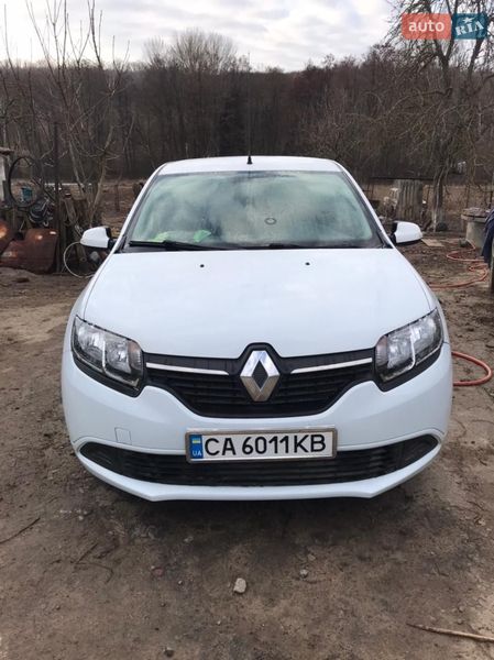 Renault Logan 2016