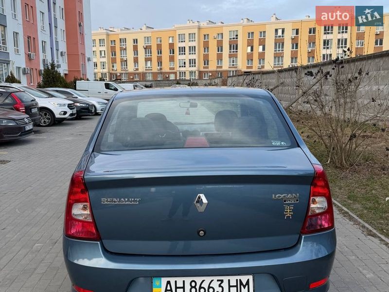 Седан Renault Logan 2011 в Киеве фото 5 Седан Renault Logan 2011 в Киеве