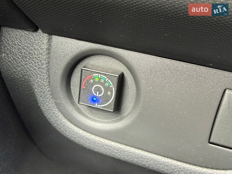 Седан Renault Logan 2015 в Красилове фото 54 Седан Renault Logan 2015 в Красилове