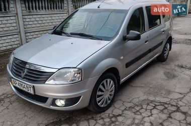 Универсал Renault Logan 2010 в Остроге