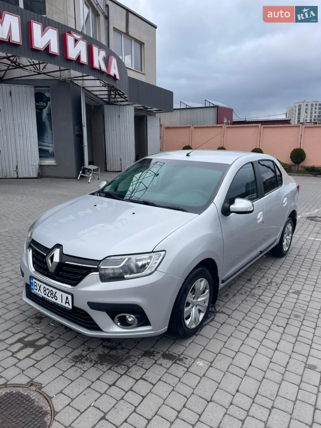 2017 Renault Logan - мініатюра 10