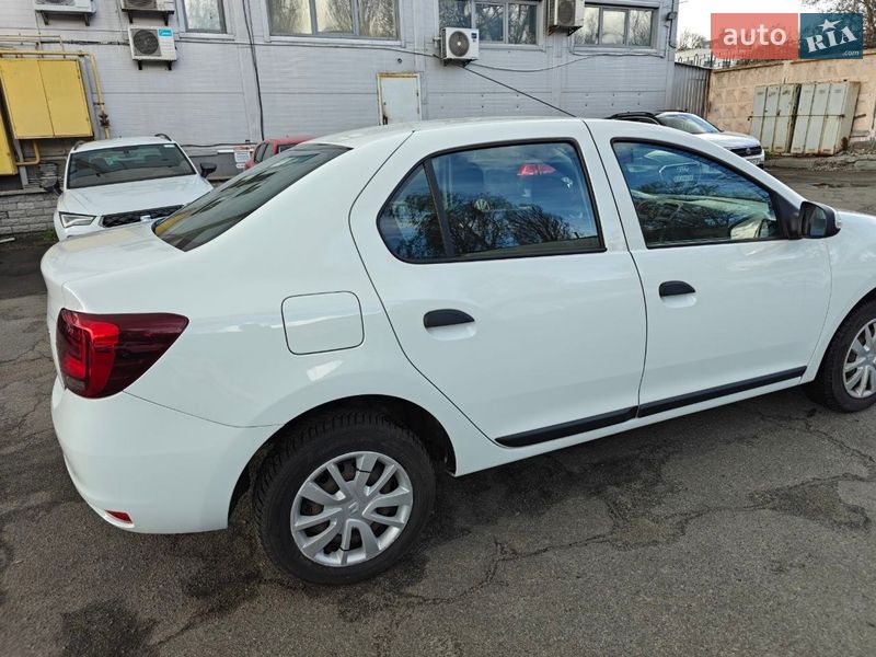 Седан Renault Logan 2017 в Киеве