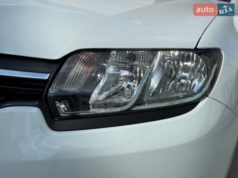 Седан Renault Logan 2013 в Вінниці