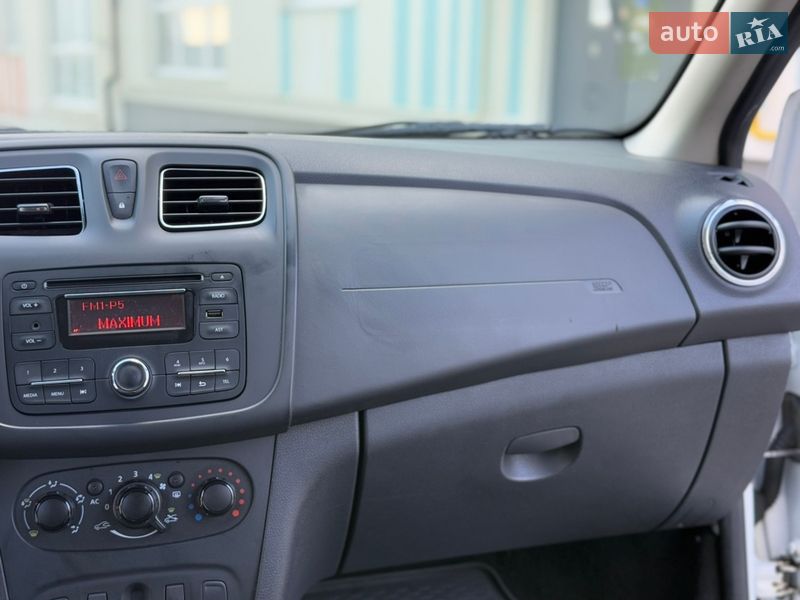 Седан Renault Logan 2013 в Вінниці