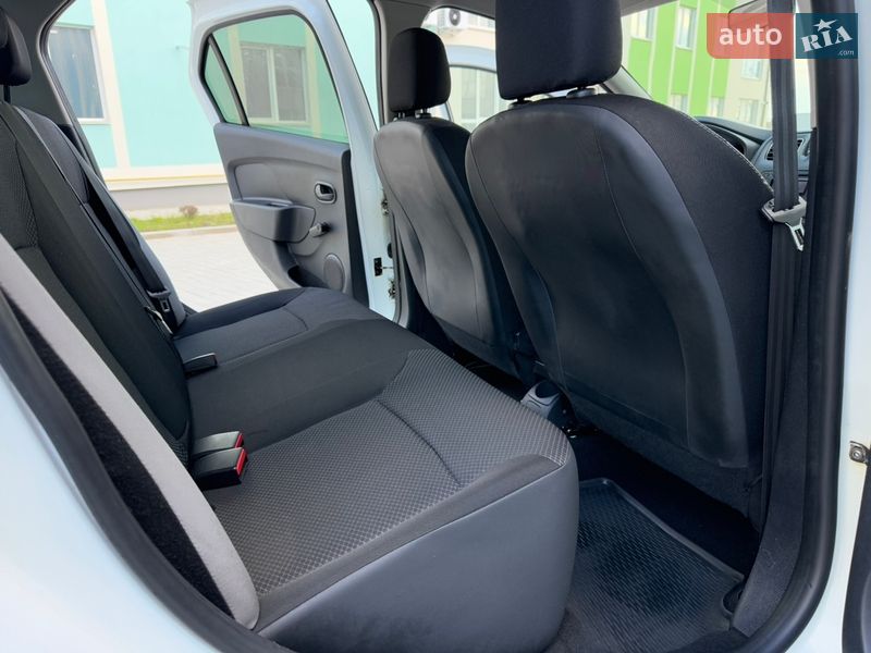 Седан Renault Logan 2013 в Вінниці