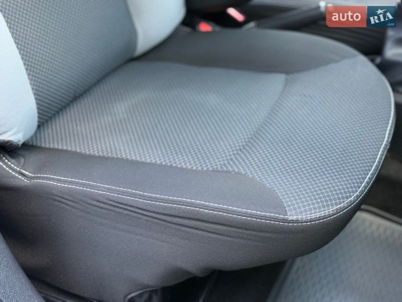 Седан Renault Logan 2013 в Вінниці