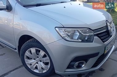 Седан Renault Logan 2021 в Киеве