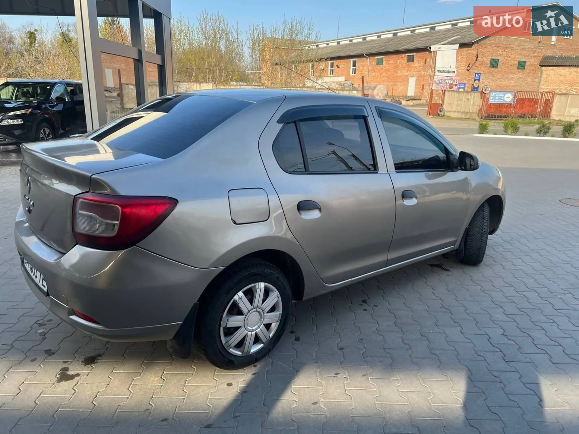 2013 Renault Logan - мініатюра 4