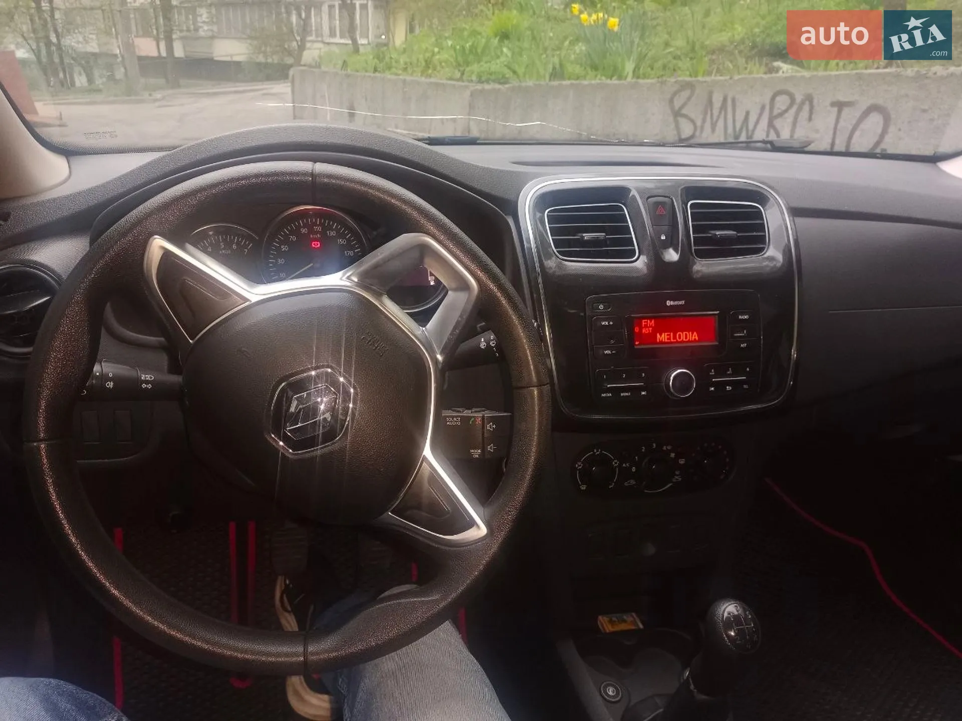2019 Renault Logan - мініатюра 11