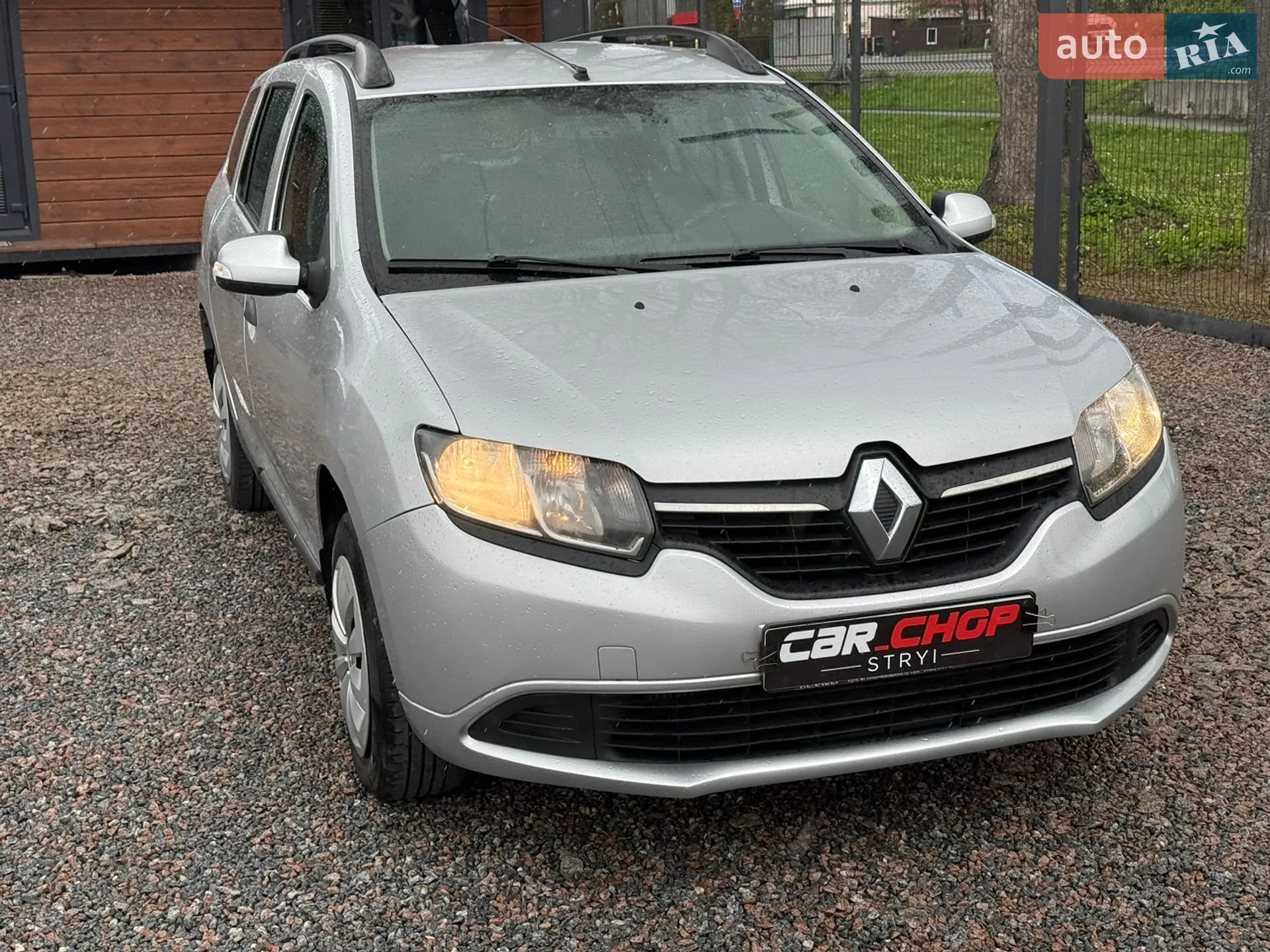 2014 Renault Logan - мініатюра 20