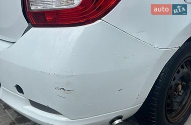 Седан Renault Logan 2013 в Днепре