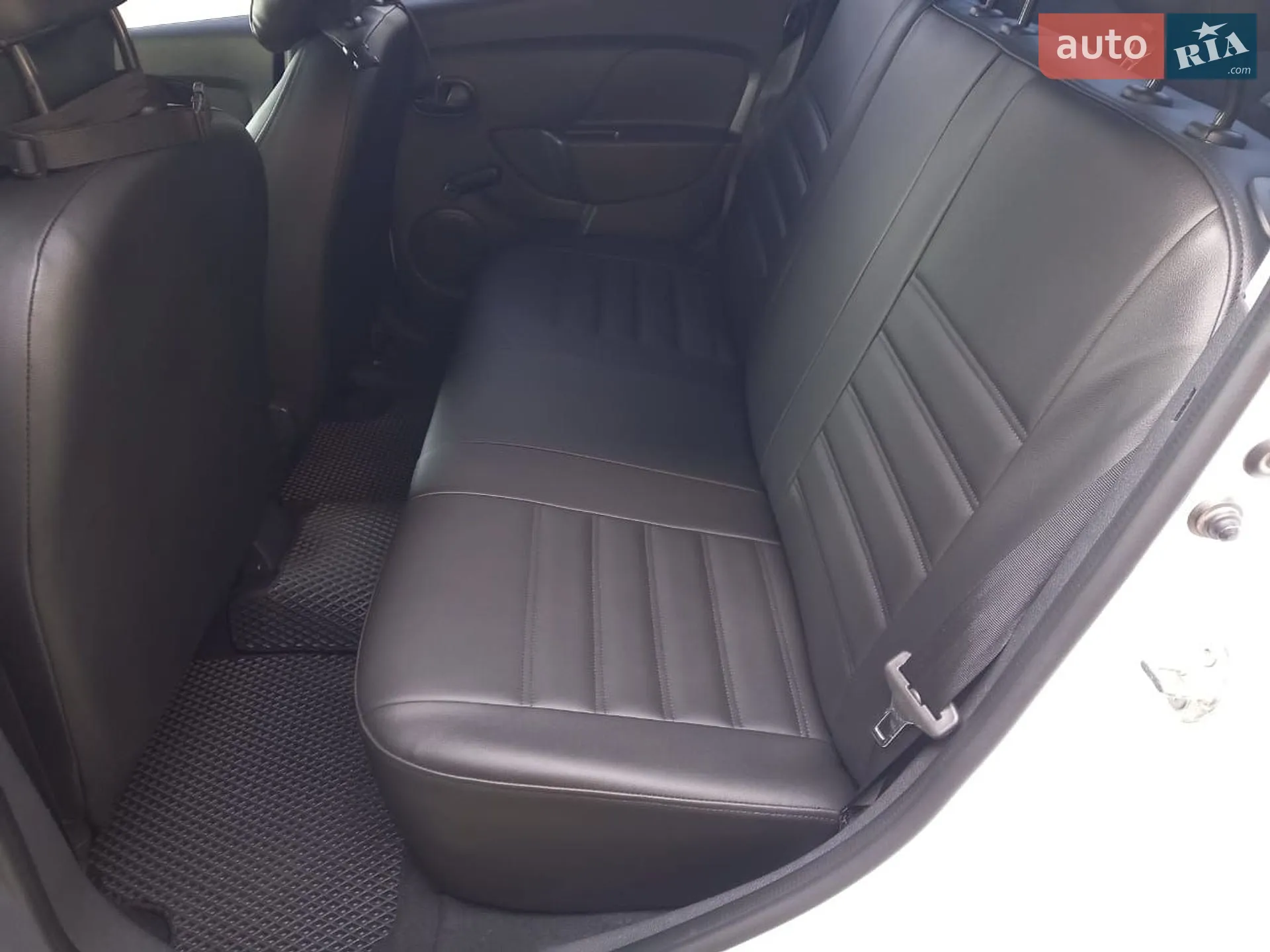 2016 Renault Logan - мініатюра 20