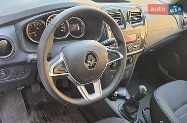 Седан Renault Logan 2021 в Киеве