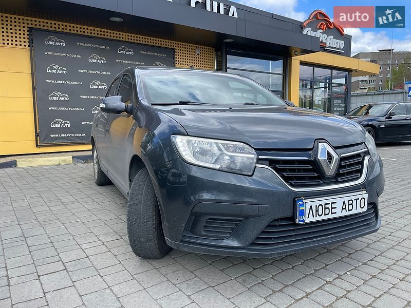 Седан Renault Logan 2018 в Львове