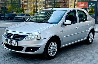 Седан Renault Logan 2011 в Днепре
