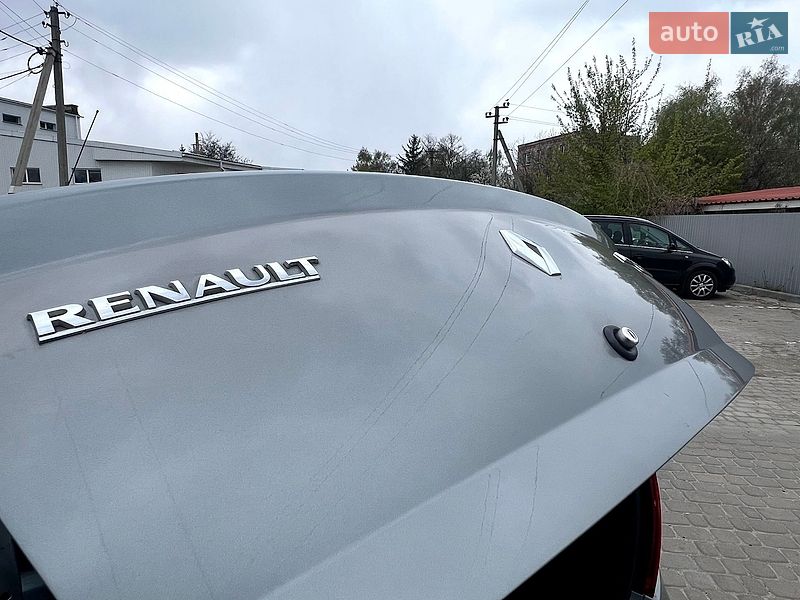 Седан Renault Logan 2010 в Козельщині