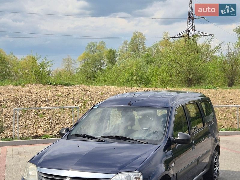 Универсал Renault Logan 2009 в Ивано-Франковске