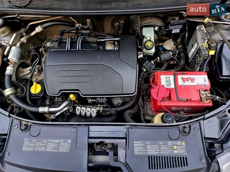 Седан Renault Logan 2013 в Дніпрі