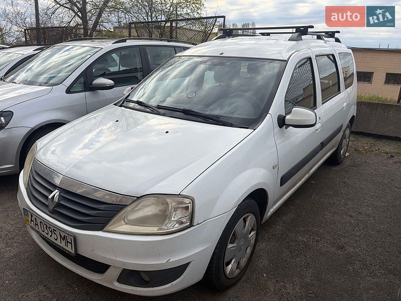Универсал Renault Logan 2012 в Киеве
