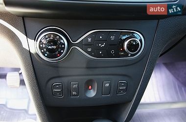 Седан Renault Logan 2019 в Харькове