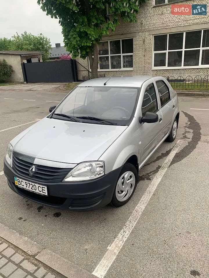 2010 Renault Logan - мініатюра 13