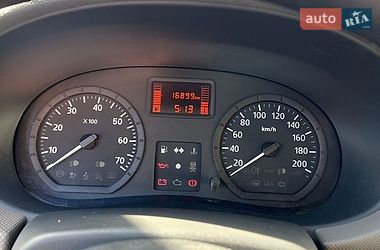 Седан Renault Logan 2009 в Львові