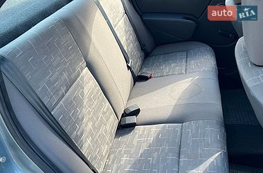 Седан Renault Logan 2009 в Львові
