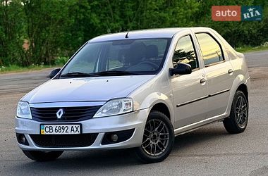Седан Renault Logan 2011 в Мене