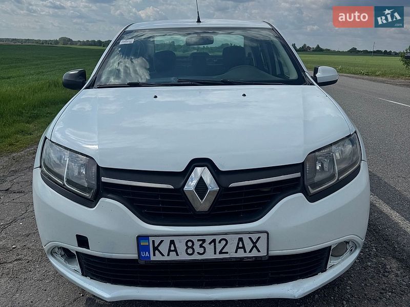 Renault Logan 2016