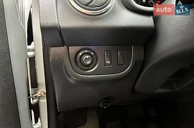 Універсал Renault Logan 2016 в Одесі фото 15 Універсал Renault Logan 2016 в Одесі