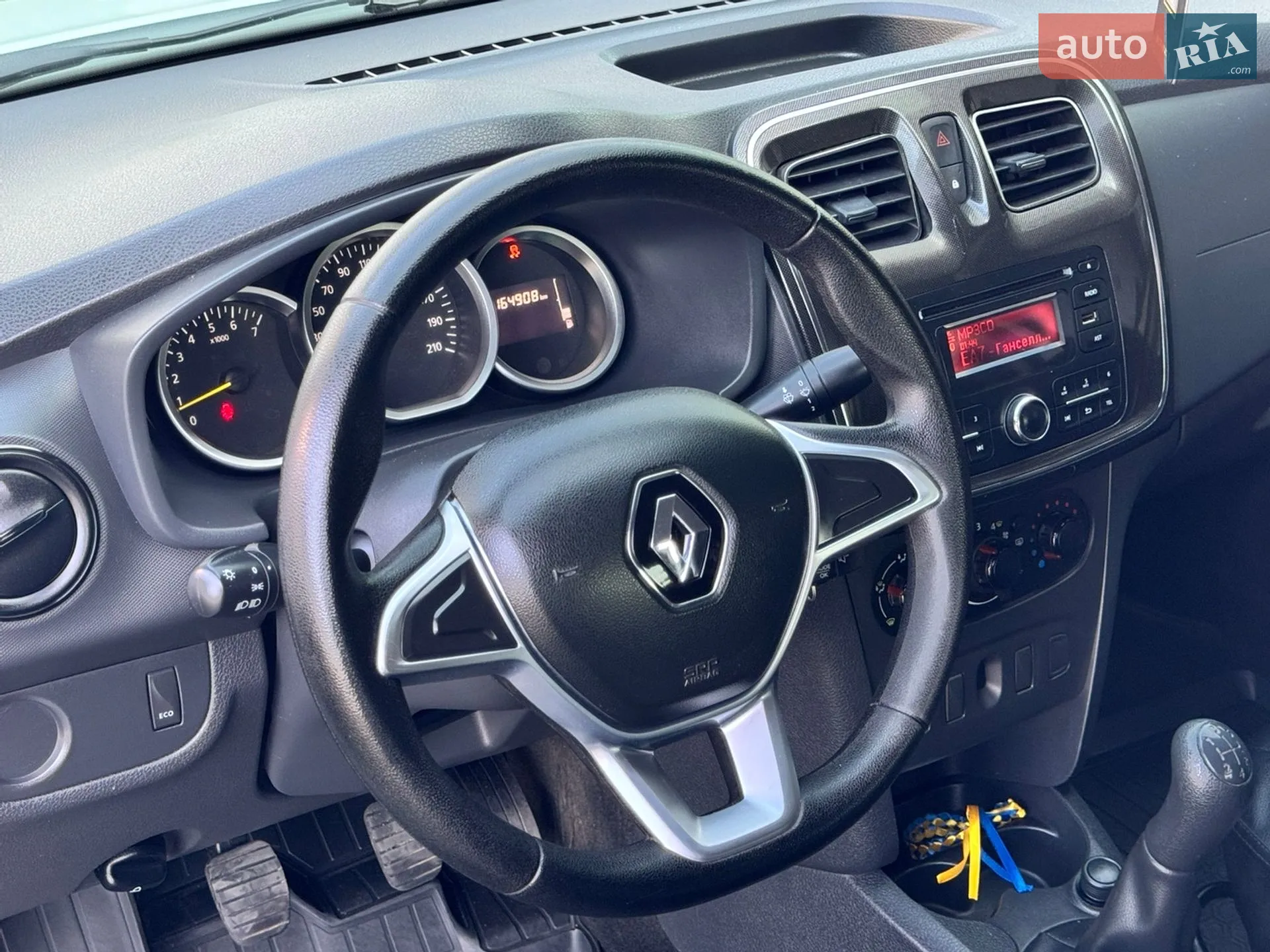 2017 Renault Logan - мініатюра 11