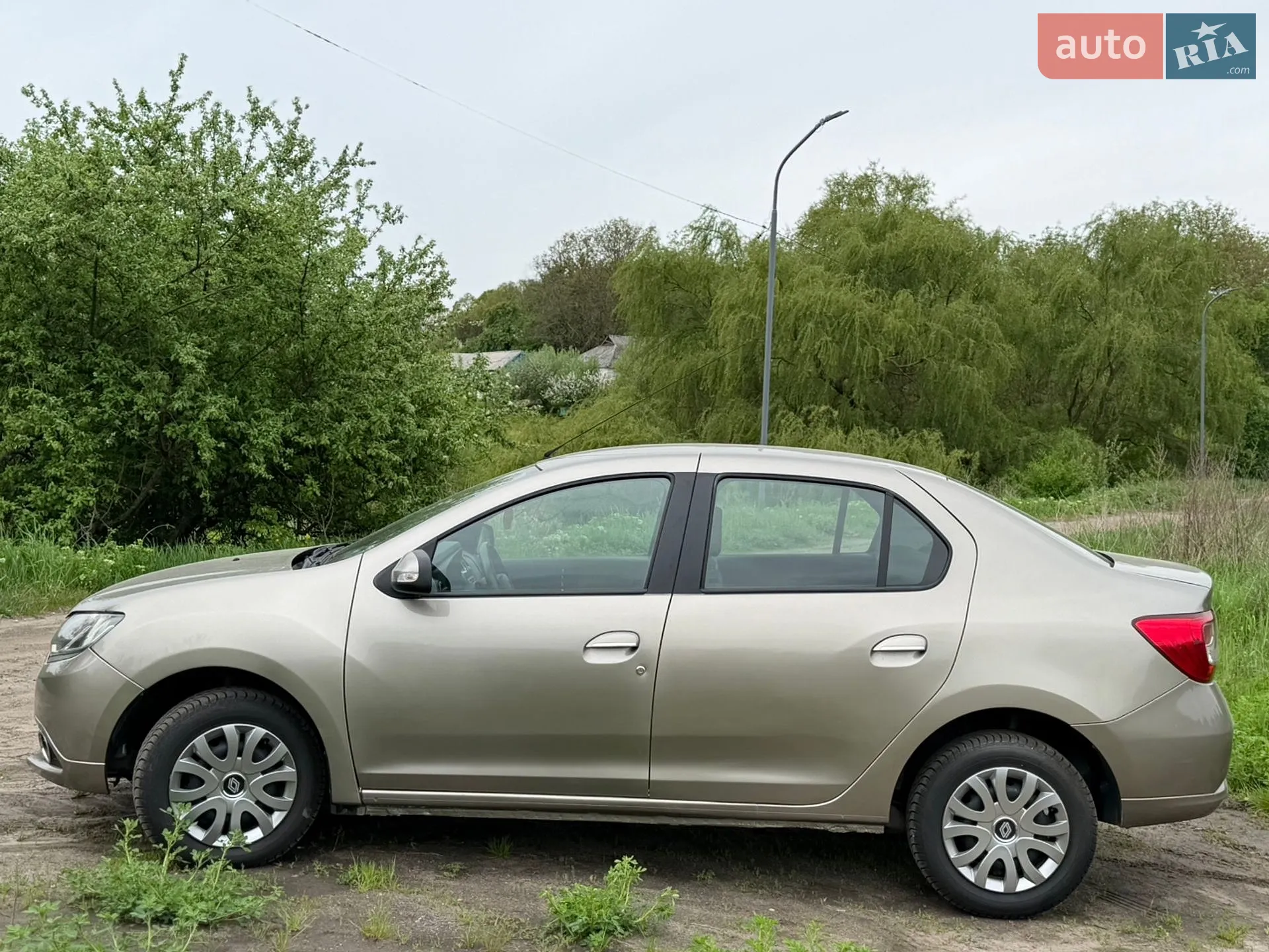2015 Renault Logan - мініатюра 6