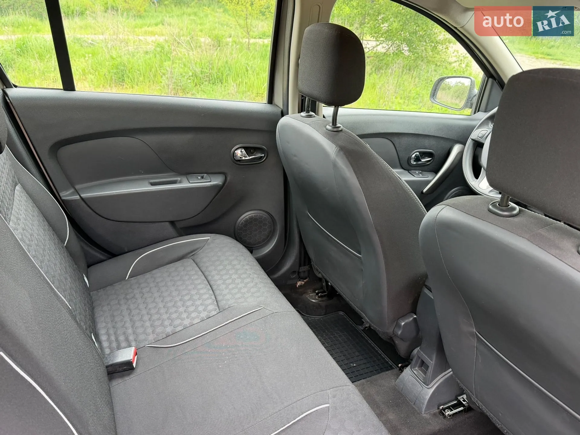 2015 Renault Logan - мініатюра 19