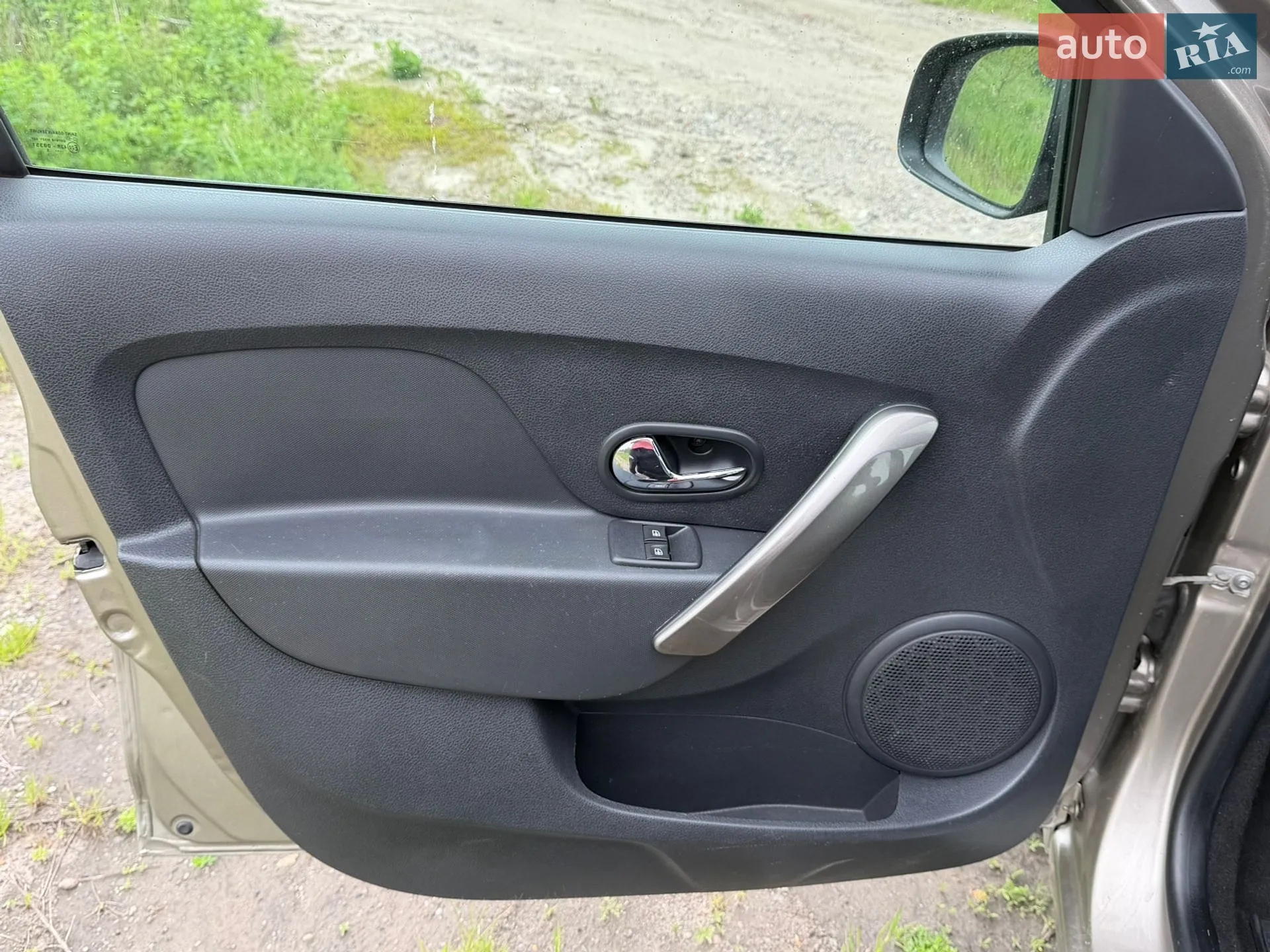 2015 Renault Logan - мініатюра 21