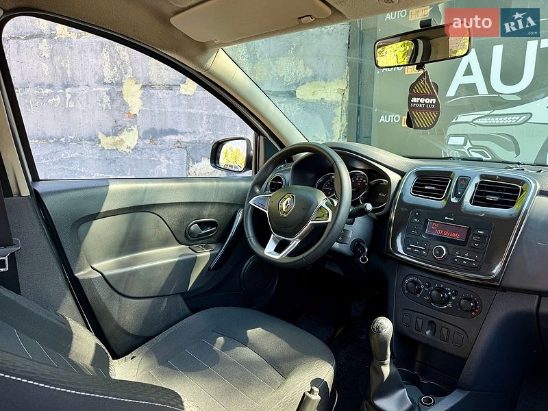 Седан Renault Logan 2020 в Харькове