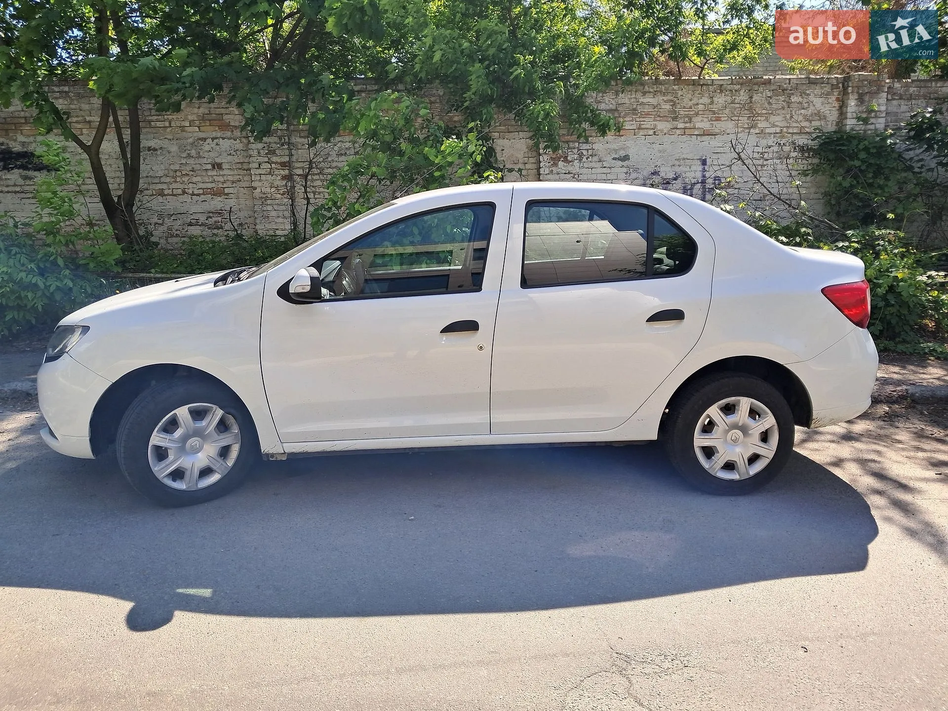2015 Renault Logan - мініатюра 4