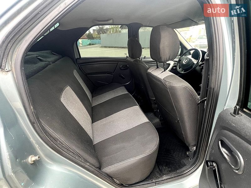 Седан Renault Logan 2010 в Кременчуці фото 36 Седан Renault Logan 2010 в Кременчуці