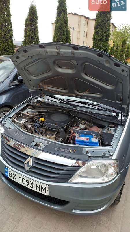 Седан Renault Logan 2010 в Кам'янець-Подільському