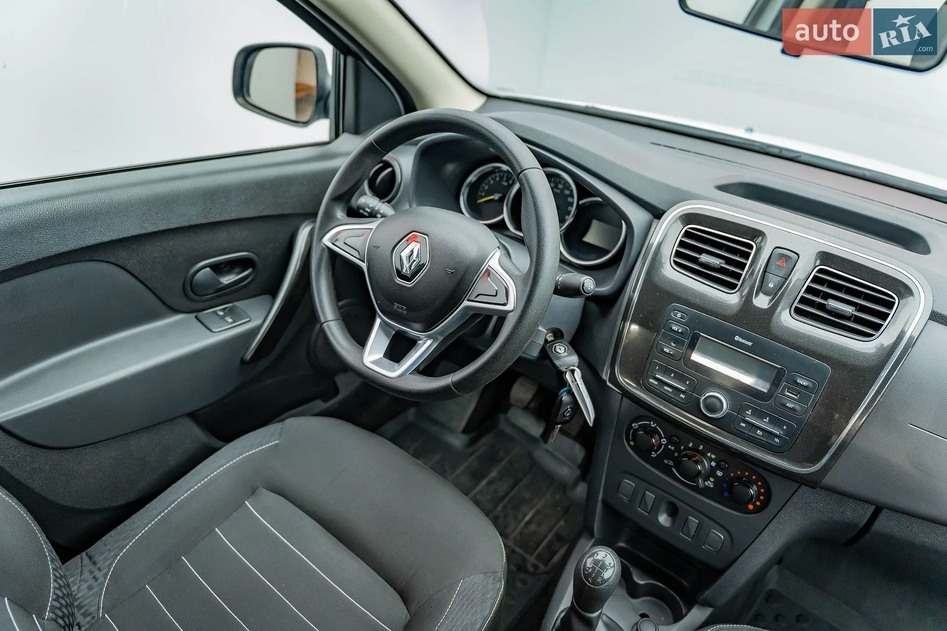 2021 Renault Logan - мініатюра 11