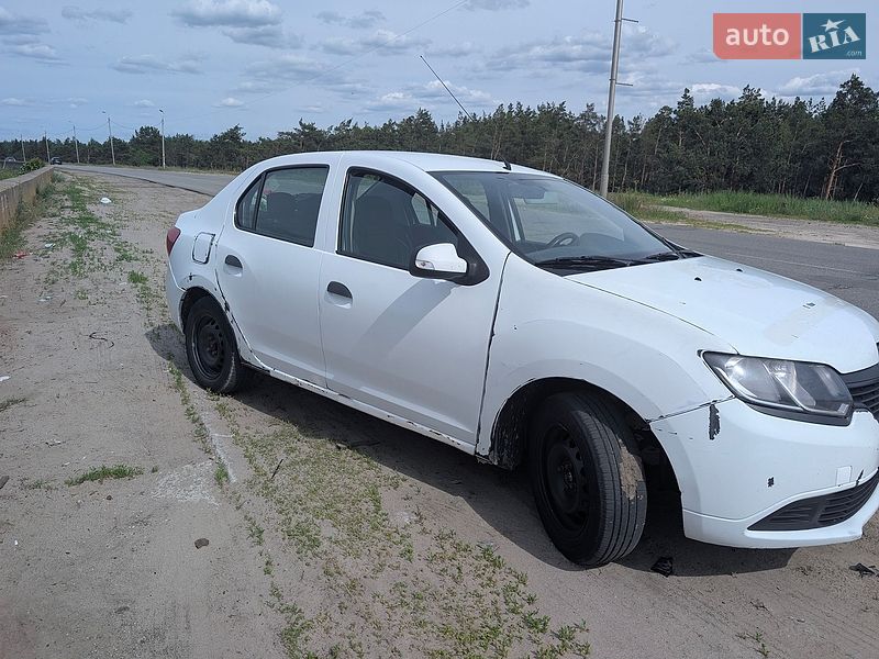 Седан Renault Logan 2013 в Вышгороде