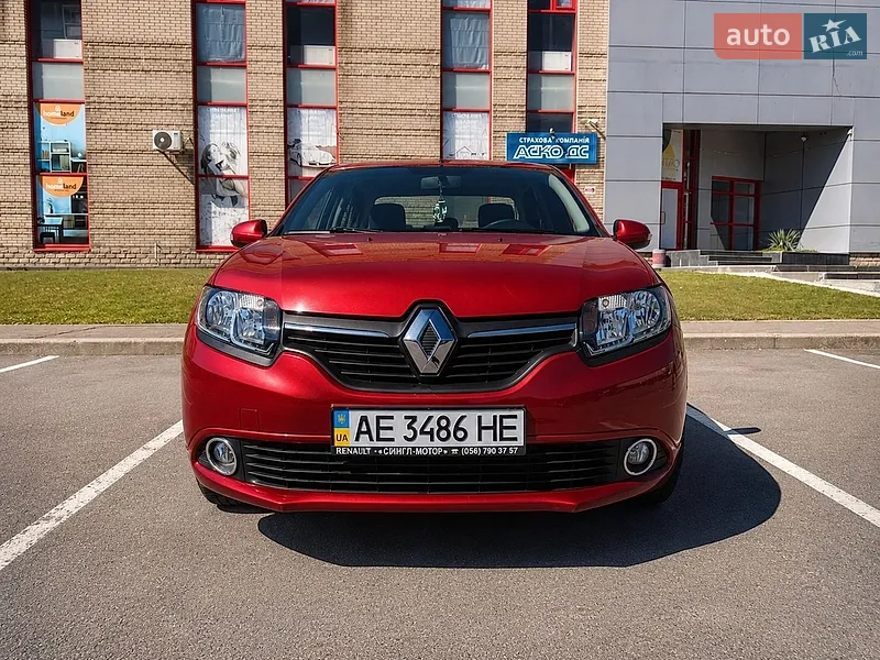 Renault Logan 2013