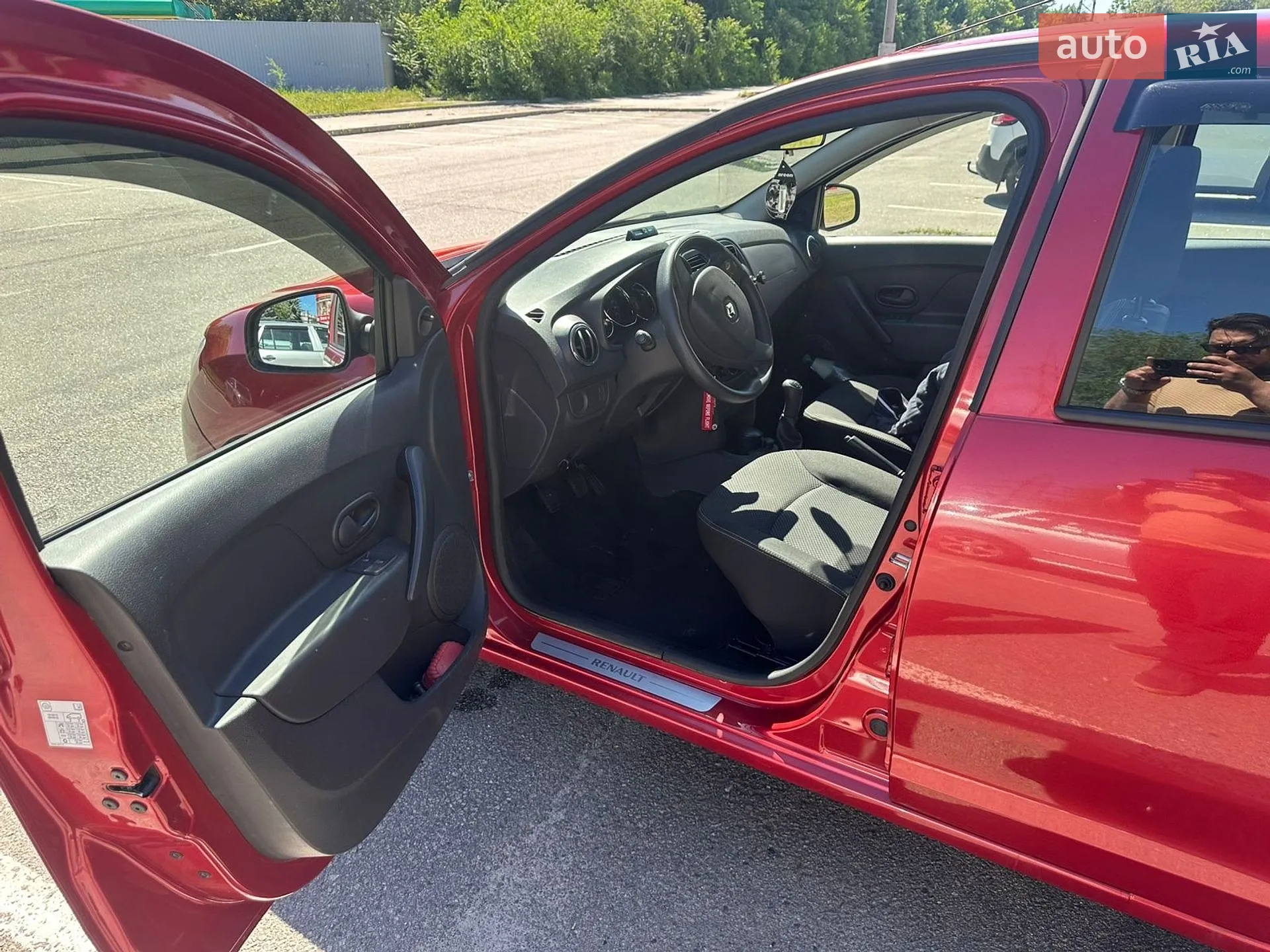 2013 Renault Logan - мініатюра 13