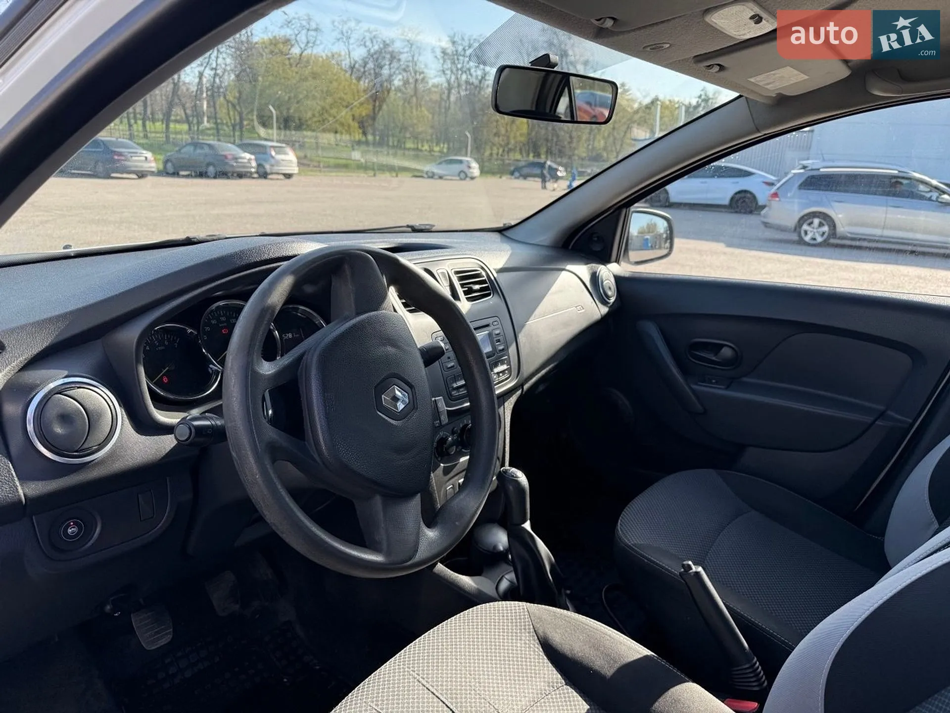 2016 Renault Logan - мініатюра 8